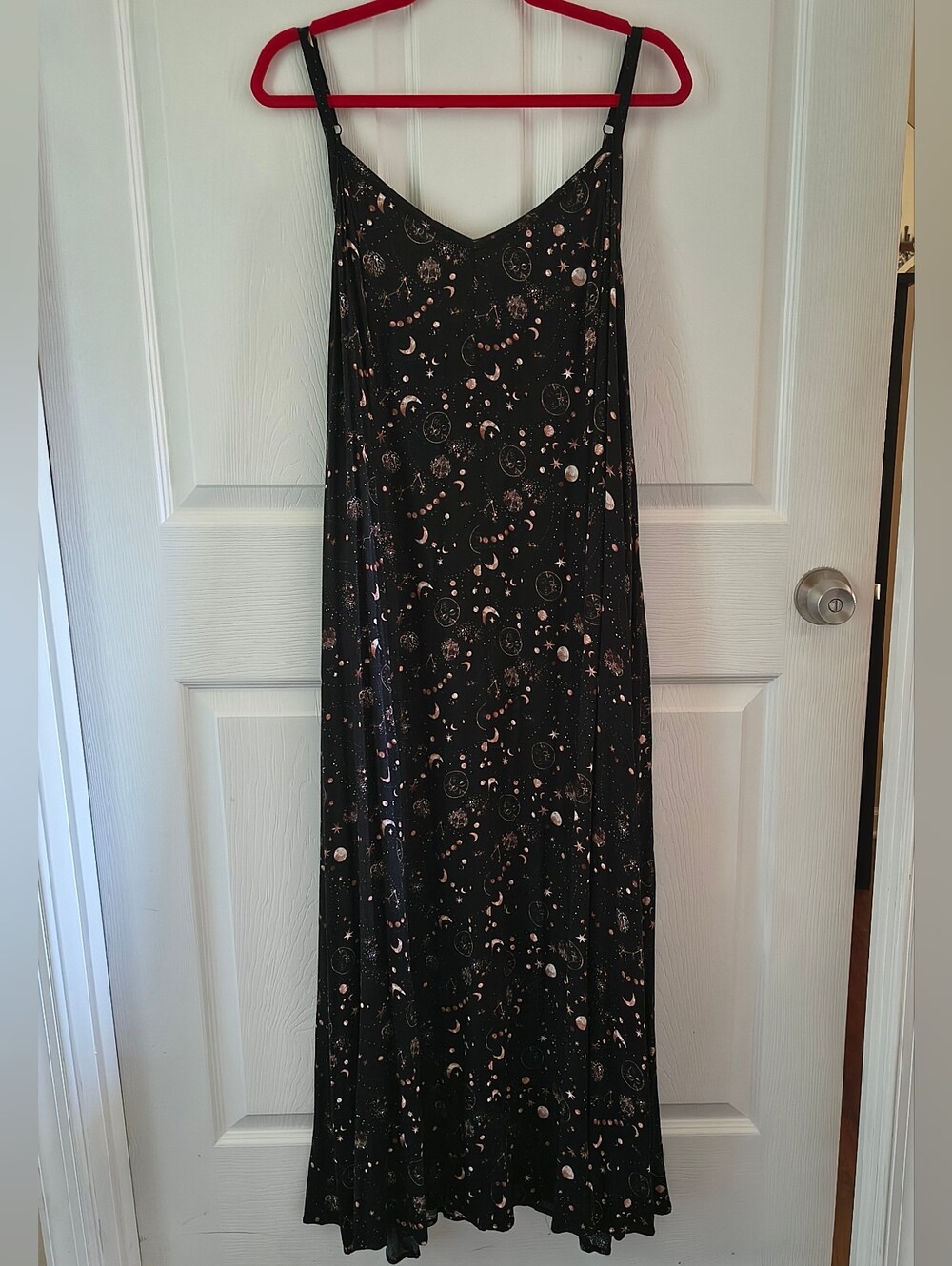Torrid Maxi Dress, Black Celestial Moon & Stars Print Challis, Size 1 / 1X